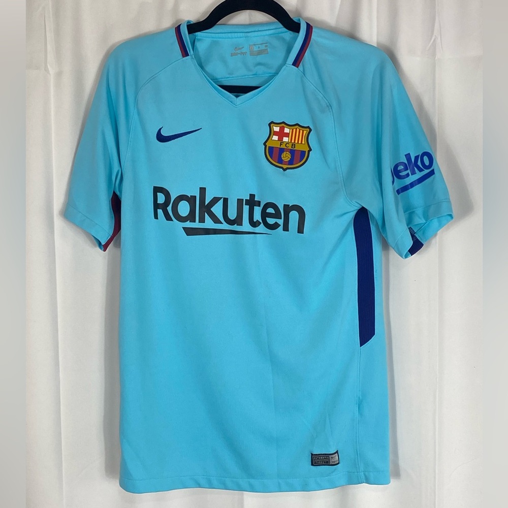 Men’s Small Nike FCB jersey